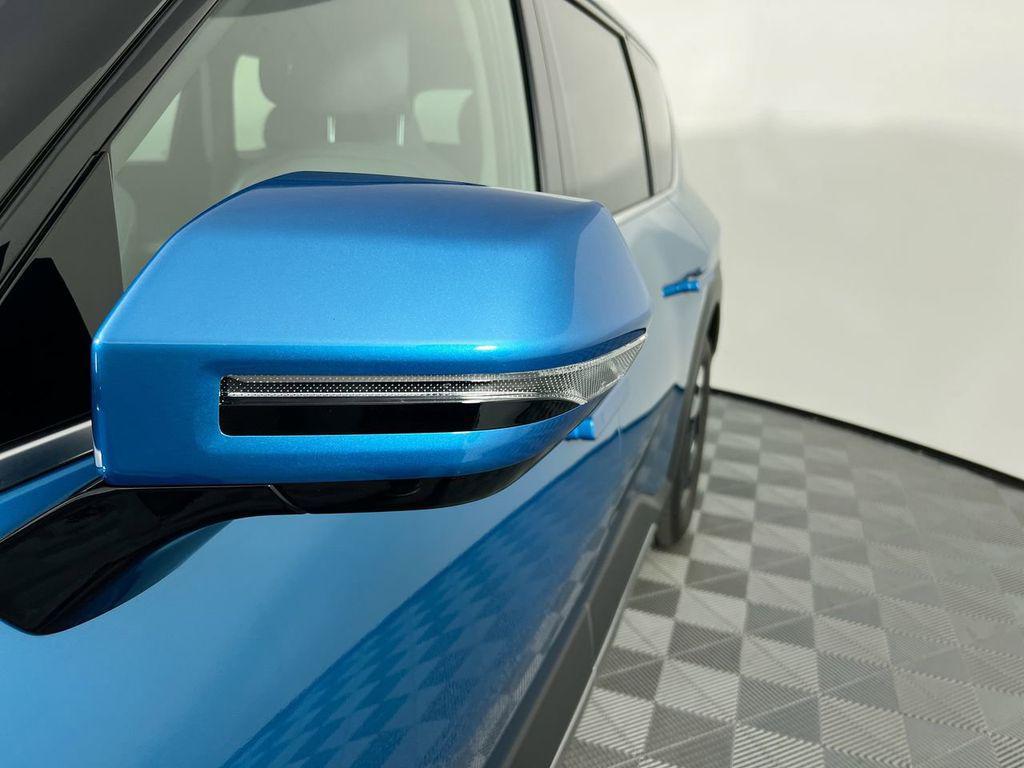 new 2026 Kia EV9 car, priced at $63,925