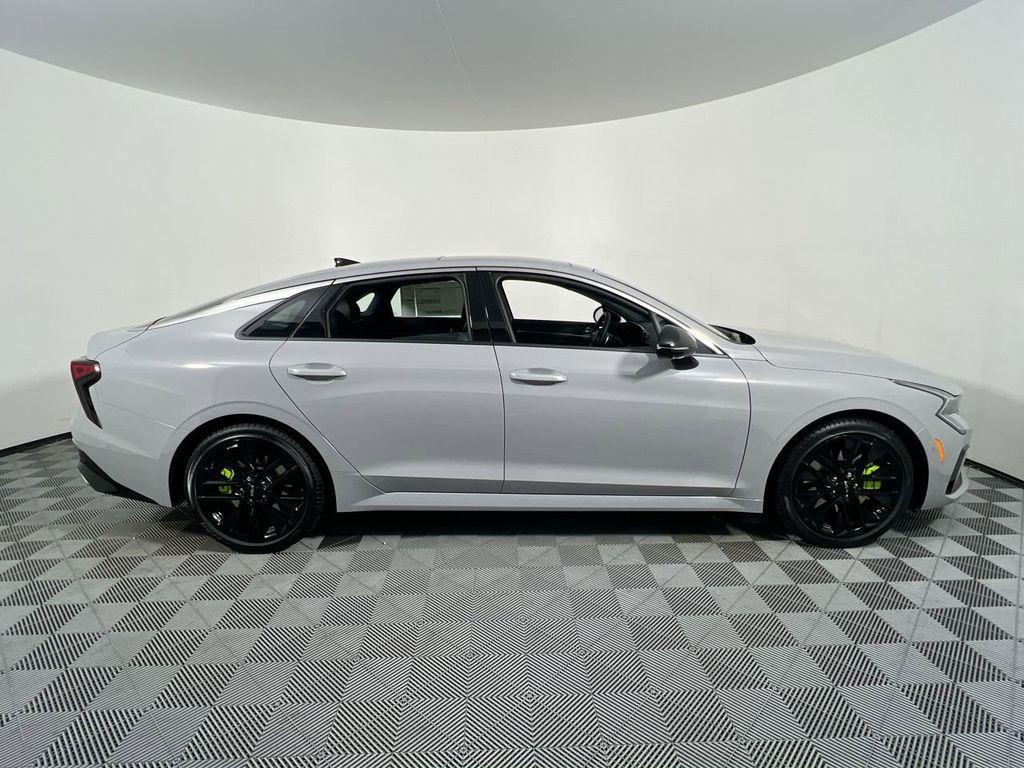 new 2026 Kia K5 car, priced at $39,276