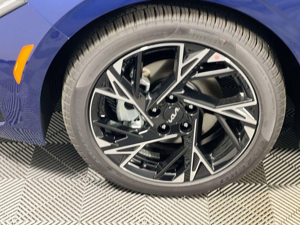 new 2026 Kia K5 car, priced at $29,980