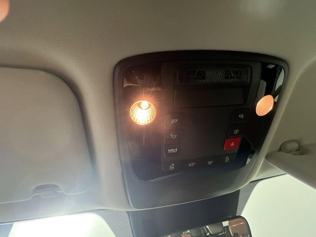 new 2026 Kia Carnival Hybrid car, priced at $40,301