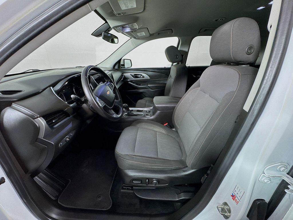 used 2019 Chevrolet Traverse car, priced at $21,477