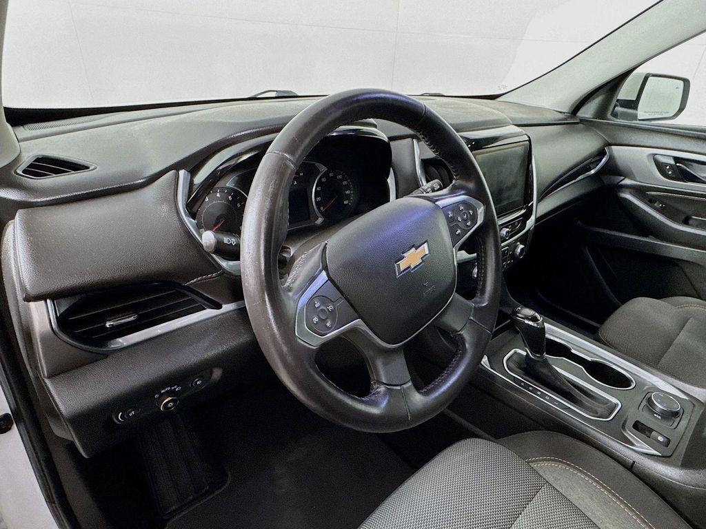 used 2019 Chevrolet Traverse car, priced at $21,477