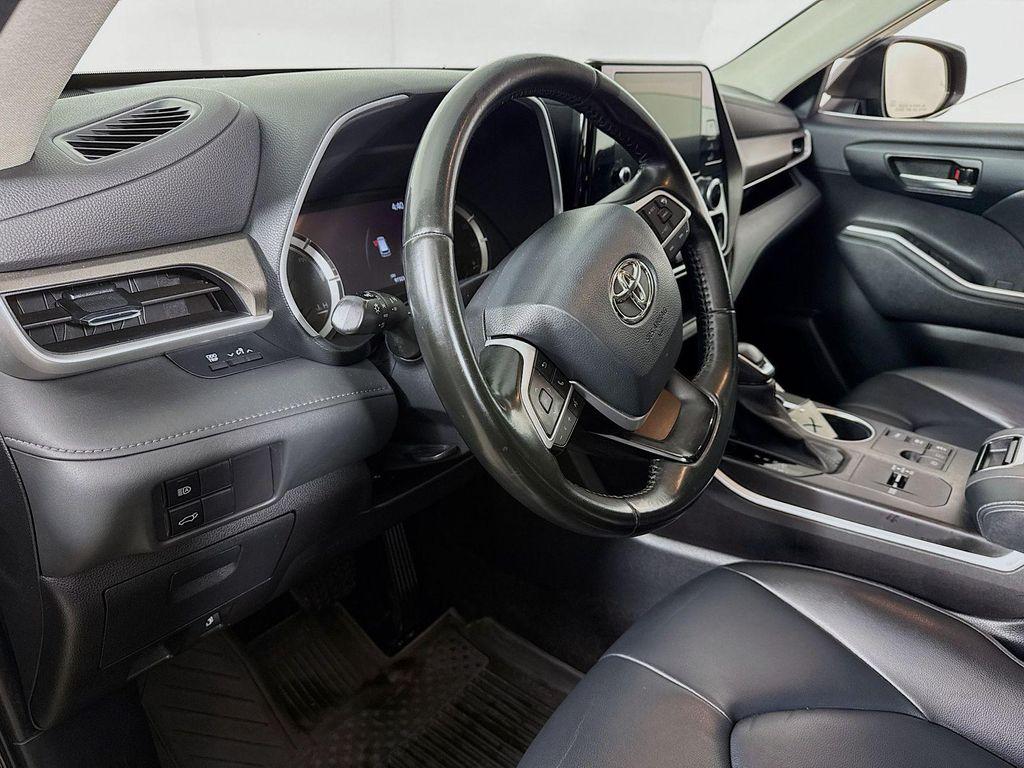 used 2023 Toyota Highlander Hybrid car, priced at $39,535