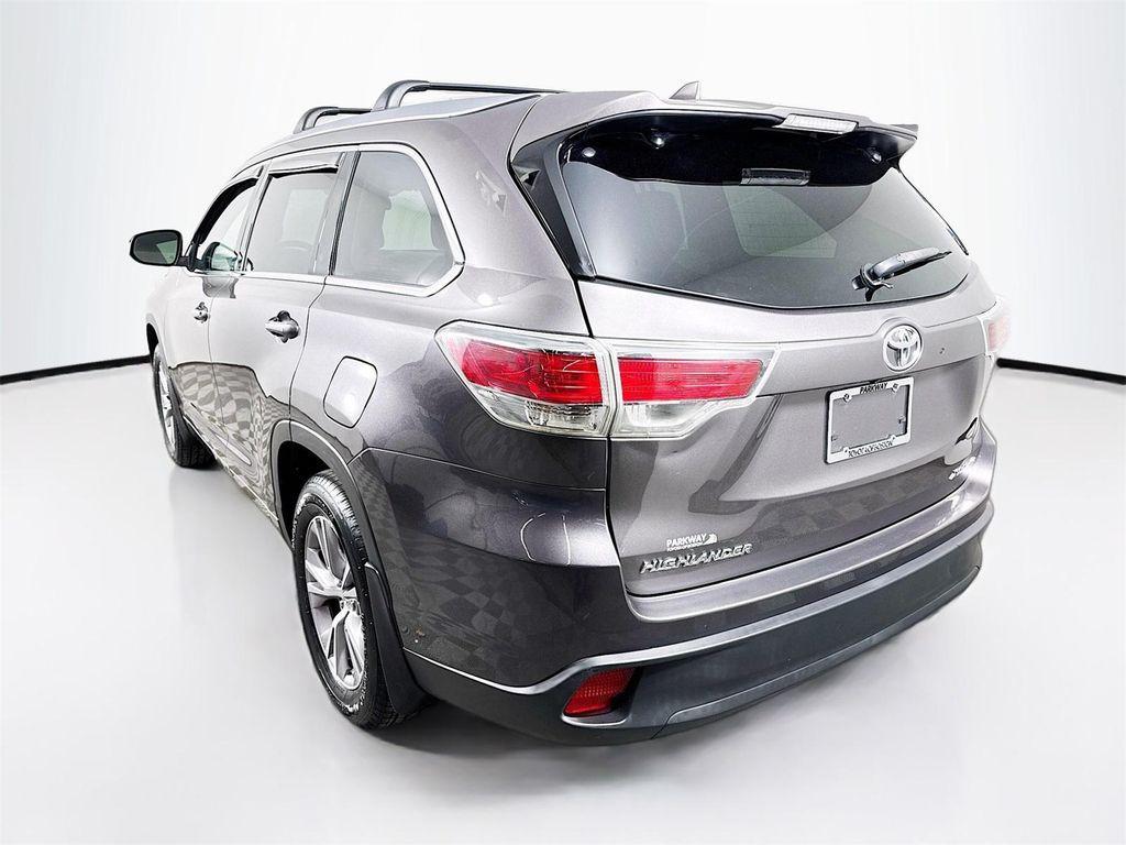 used 2015 Toyota Highlander car, priced at $18,758