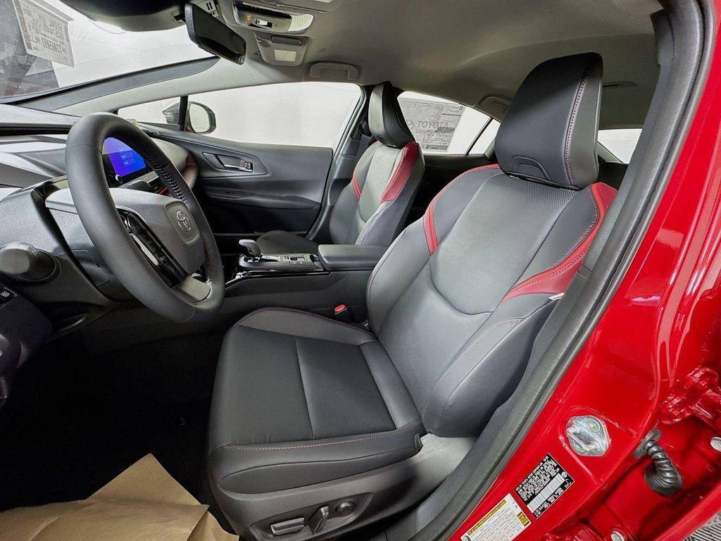 new 2026 Toyota Prius Plug-In Hybrid car, priced at $39,663