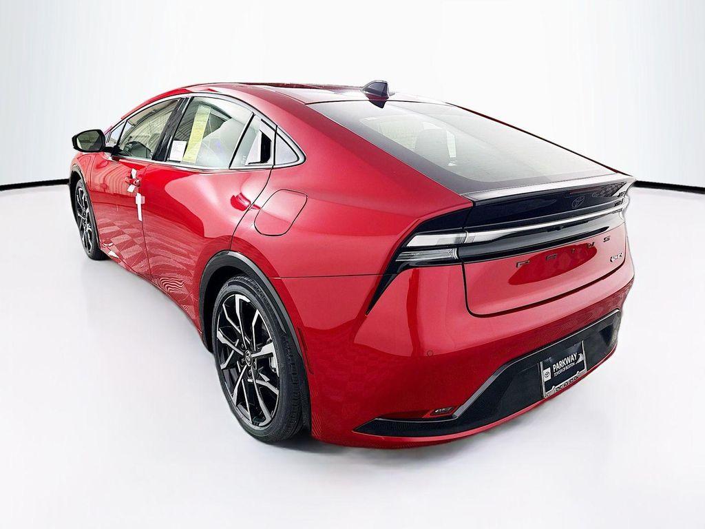 new 2026 Toyota Prius Plug-In Hybrid car, priced at $39,663