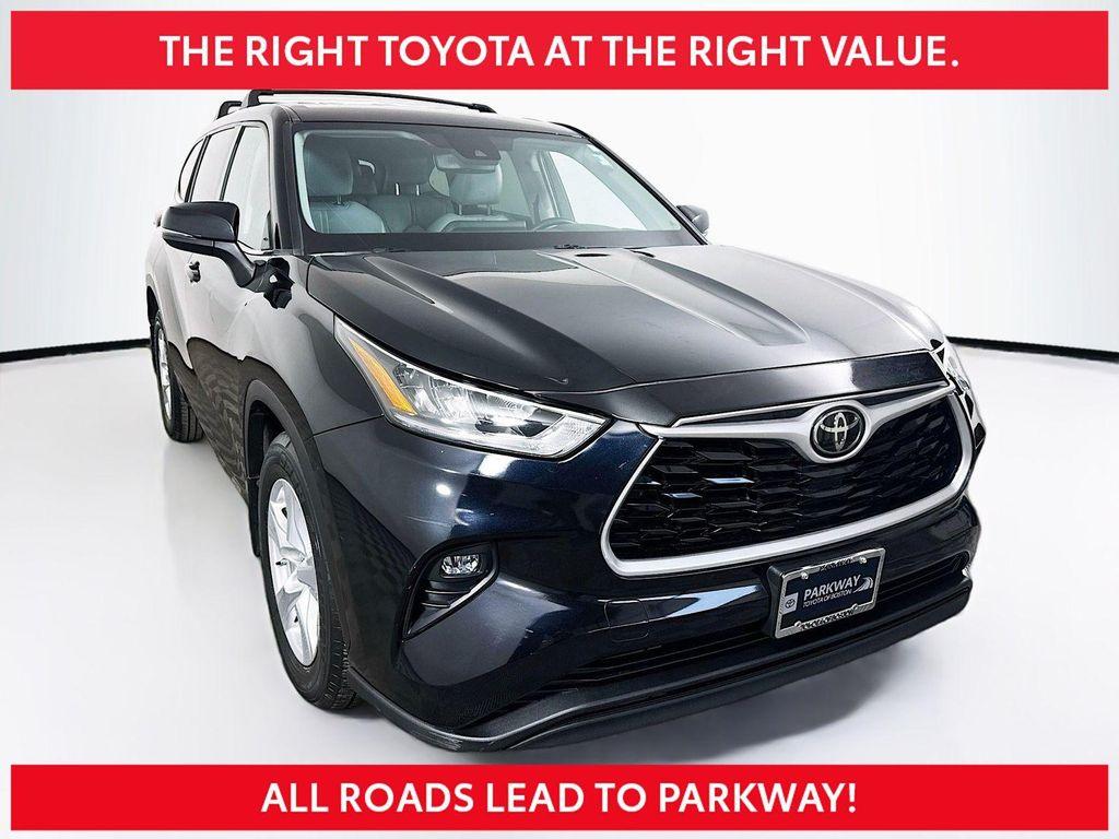 used 2020 Toyota Highlander car, priced at $26,914