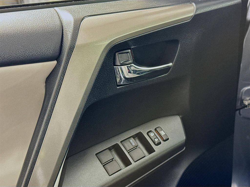 used 2018 Toyota RAV4 Hybrid car, priced at $14,934