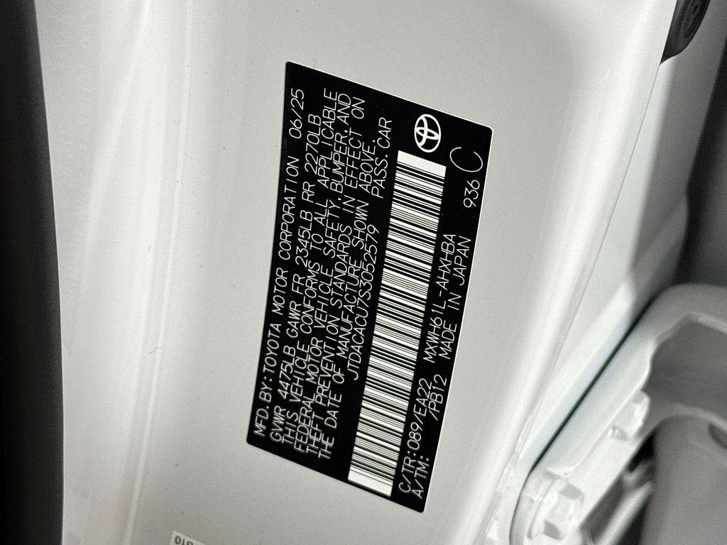 new 2025 Toyota Prius Plug-In Hybrid car, priced at $41,914