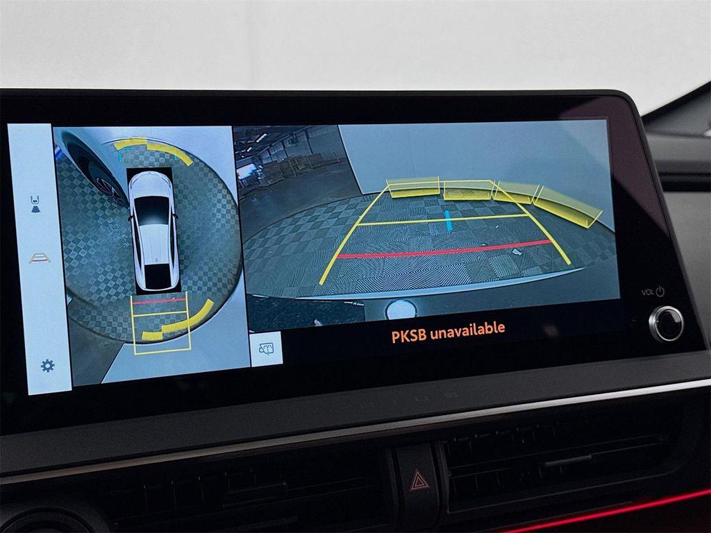 new 2025 Toyota Prius Plug-In Hybrid car, priced at $41,265