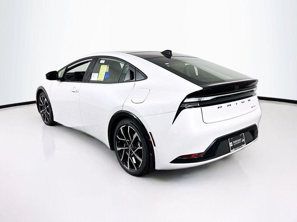 new 2025 Toyota Prius Plug-In Hybrid car, priced at $41,914