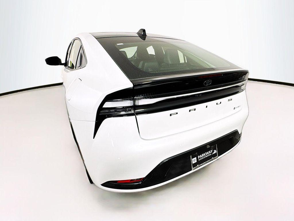 new 2025 Toyota Prius Plug-In Hybrid car, priced at $41,914