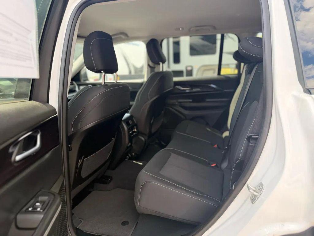 used 2023 Jeep Grand Cherokee car, priced at $33,991