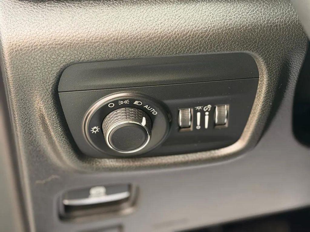 used 2023 Jeep Grand Cherokee car, priced at $33,991