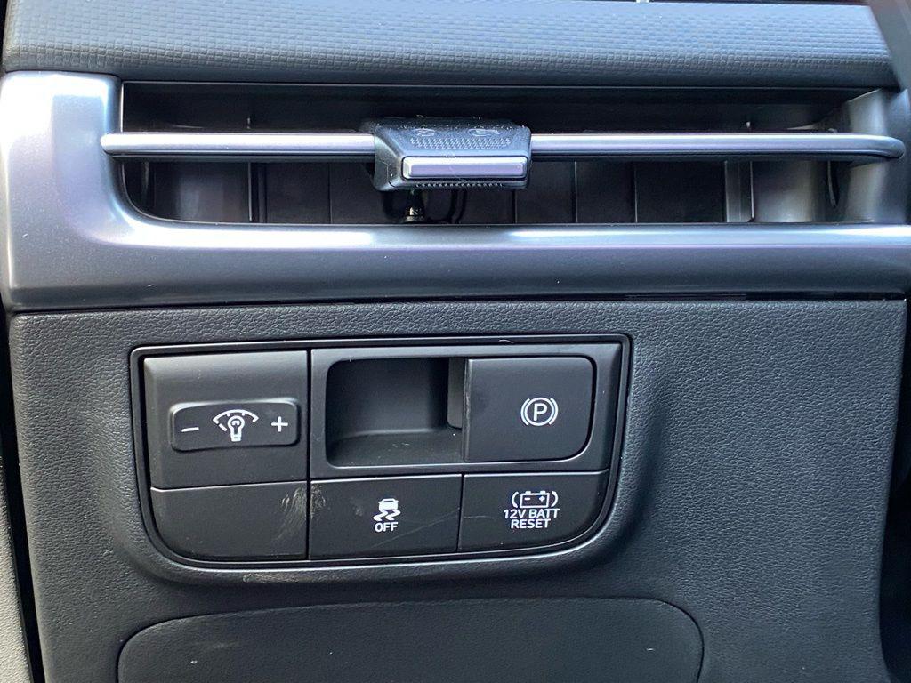 new 2026 Hyundai TUCSON Hybrid car, priced at $34,412