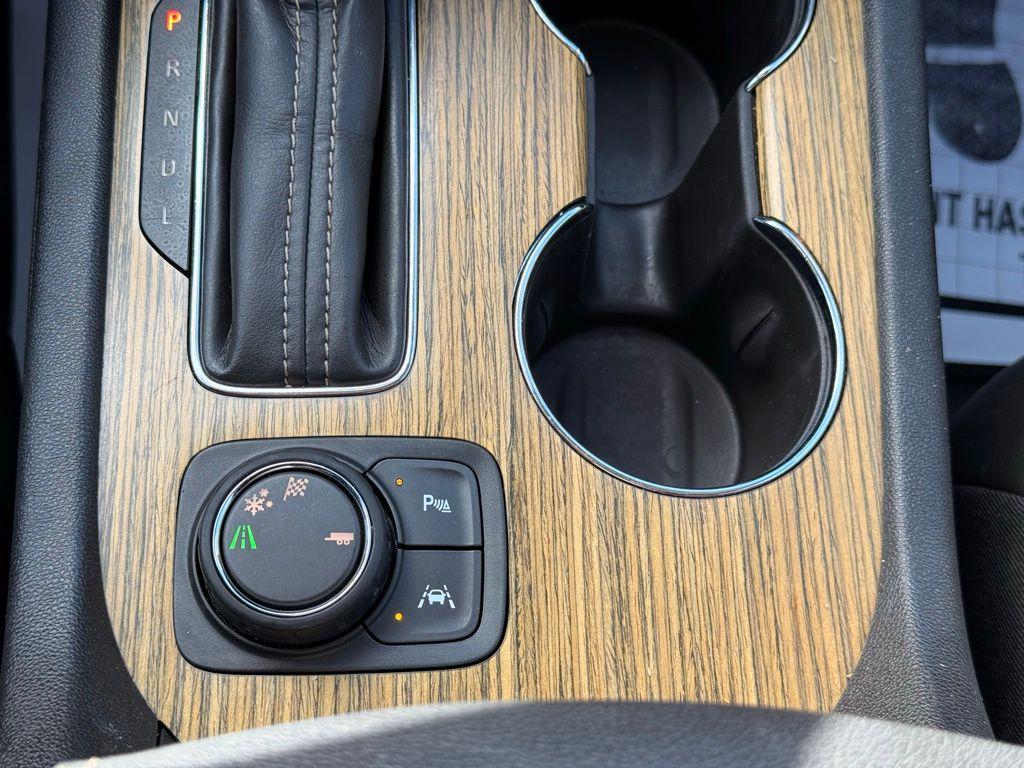 used 2017 GMC Acadia car, priced at $19,989