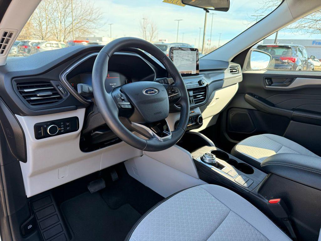used 2024 Ford Escape car, priced at $21,789