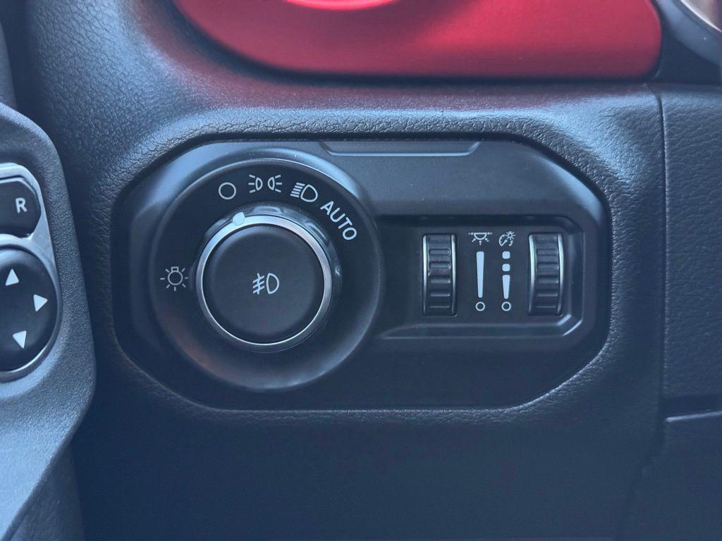 used 2020 Jeep Wrangler Unlimited car, priced at $31,489