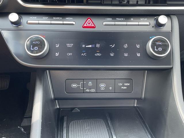 new 2025 Hyundai Sonata Hybrid car, priced at $37,669