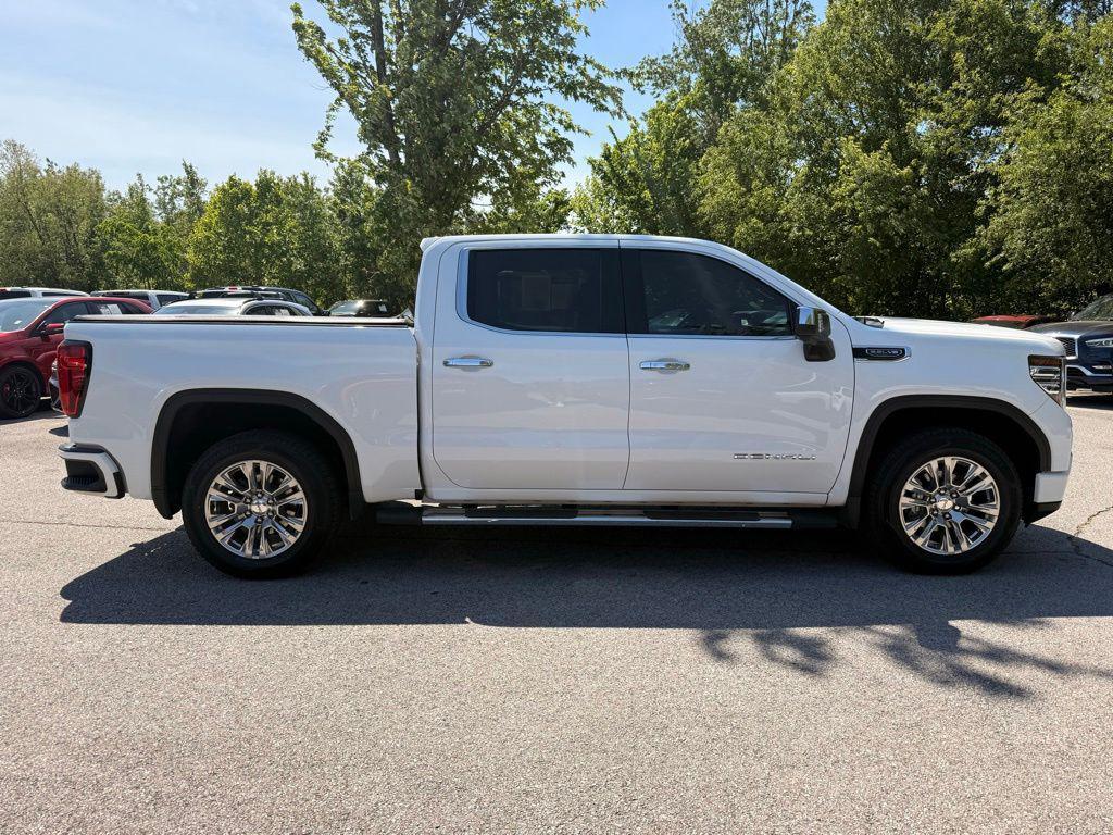 used 2022 GMC Sierra 1500 car, priced at $47,989