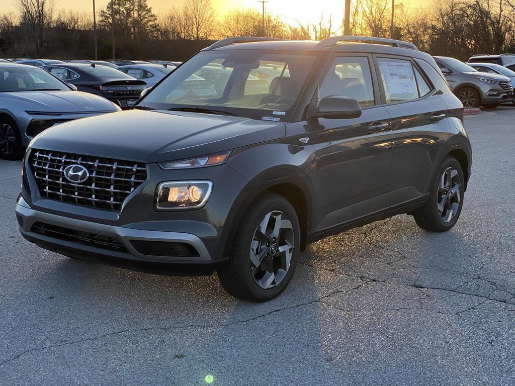 new 2025 Hyundai Venue car, priced at $23,347