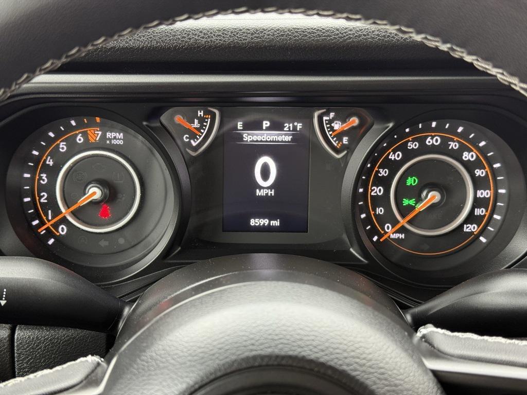 used 2025 Jeep Gladiator car, priced at $38,989