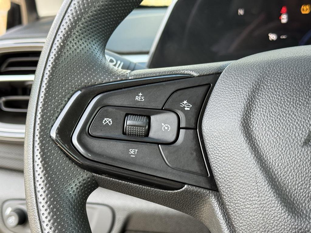 used 2024 Chevrolet TrailBlazer car, priced at $21,989