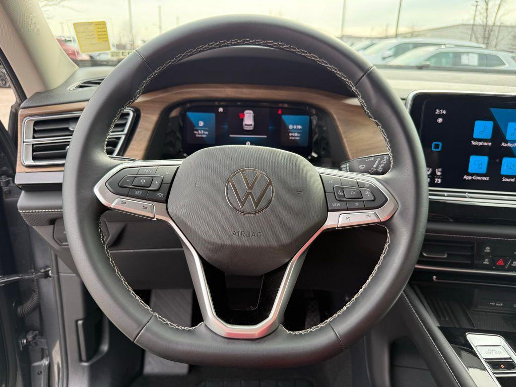 used 2025 Volkswagen Atlas car, priced at $35,689
