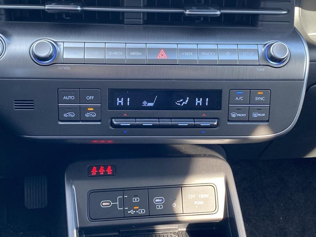 new 2025 Hyundai Kona car, priced at $29,397