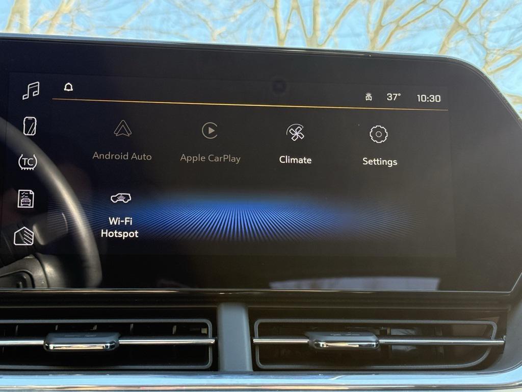 used 2025 Chevrolet Trax car, priced at $20,689