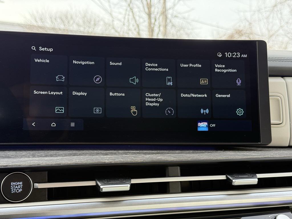 used 2025 Hyundai Santa Fe car, priced at $38,489