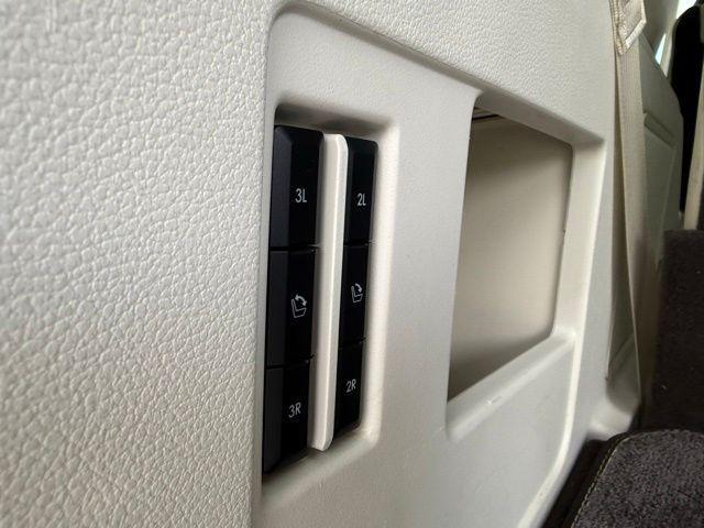 used 2019 Lincoln Navigator car, priced at $34,276
