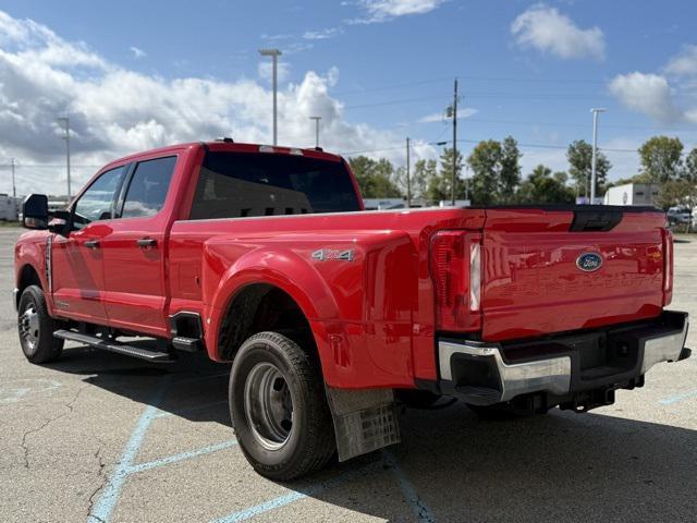 used 2025 Ford F-350 car, priced at $54,276