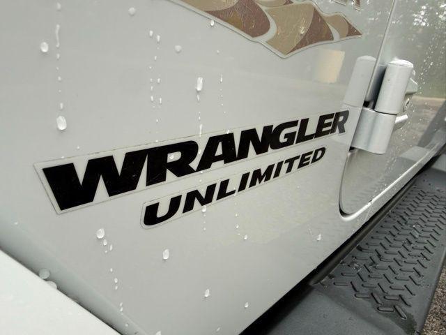used 2014 Jeep Wrangler Unlimited car, priced at $16,976