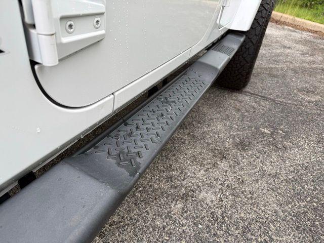 used 2014 Jeep Wrangler Unlimited car, priced at $16,976