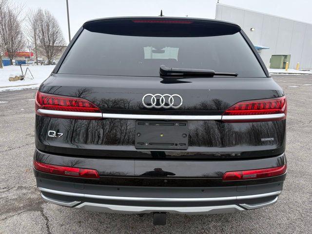 used 2023 Audi Q7 car, priced at $32,976