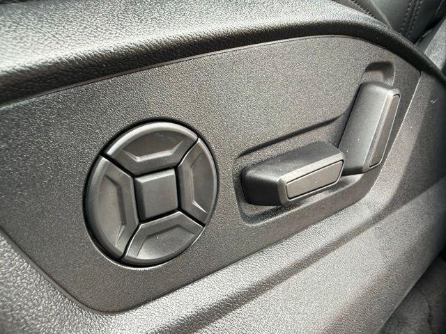 used 2023 Audi Q7 car, priced at $32,976