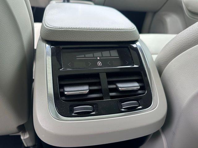 used 2018 Volvo XC90 car, priced at $17,676