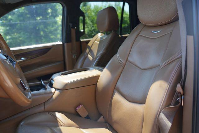 used 2017 Cadillac Escalade car, priced at $24,976