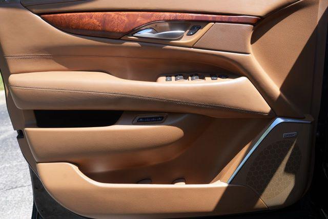 used 2017 Cadillac Escalade car, priced at $24,976