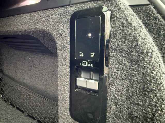 used 2023 Land Rover Range Rover car, priced at $81,976