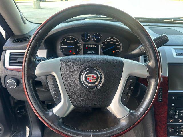 used 2008 Cadillac Escalade ESV car, priced at $7,876