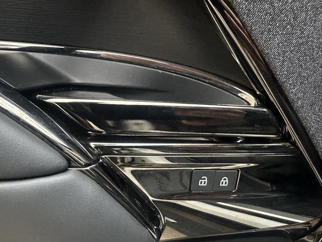 used 2023 Land Rover Range Rover Sport car, priced at $67,976