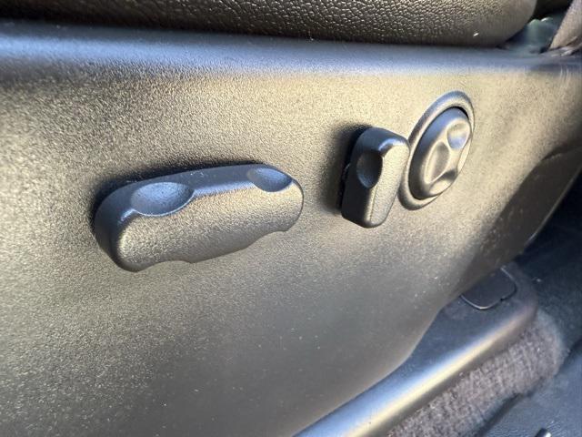 used 2009 GMC Sierra 2500 car, priced at $18,976