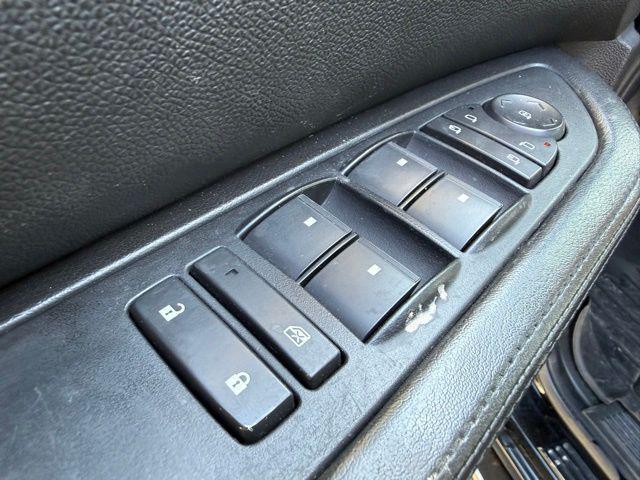 used 2009 Hummer H2 car, priced at $20,976