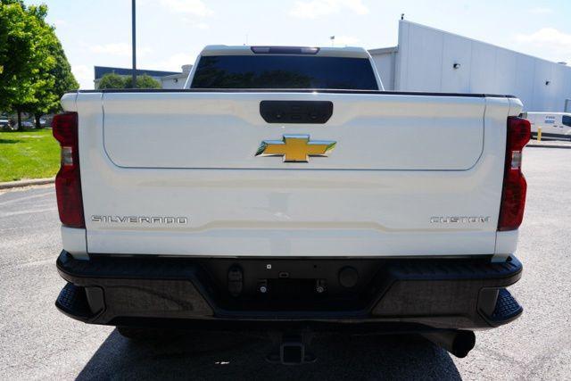used 2022 Chevrolet Silverado 2500 car, priced at $29,976