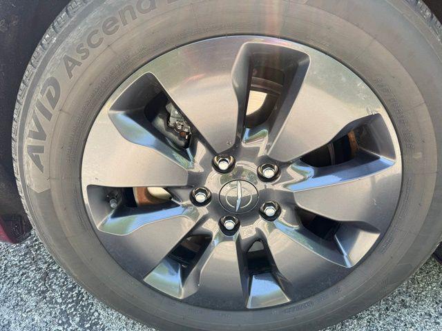 used 2020 Chrysler Pacifica Hybrid car, priced at $17,776