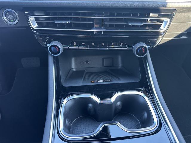 new 2026 Chevrolet Traverse car