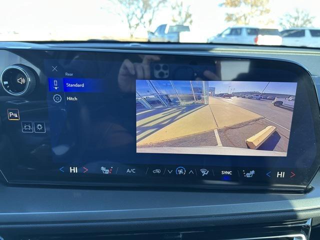 new 2026 Chevrolet Traverse car