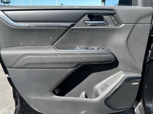 new 2025 GMC Acadia car, priced at $47,997